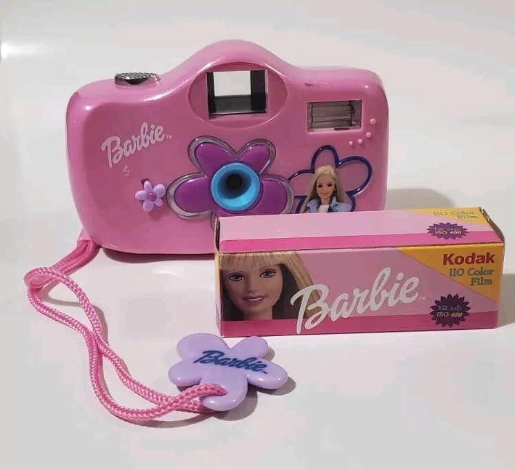 Vintage Mattel Barbie Doll Point & Shoot Flash Pink Camera With NOS 110 Film EUC