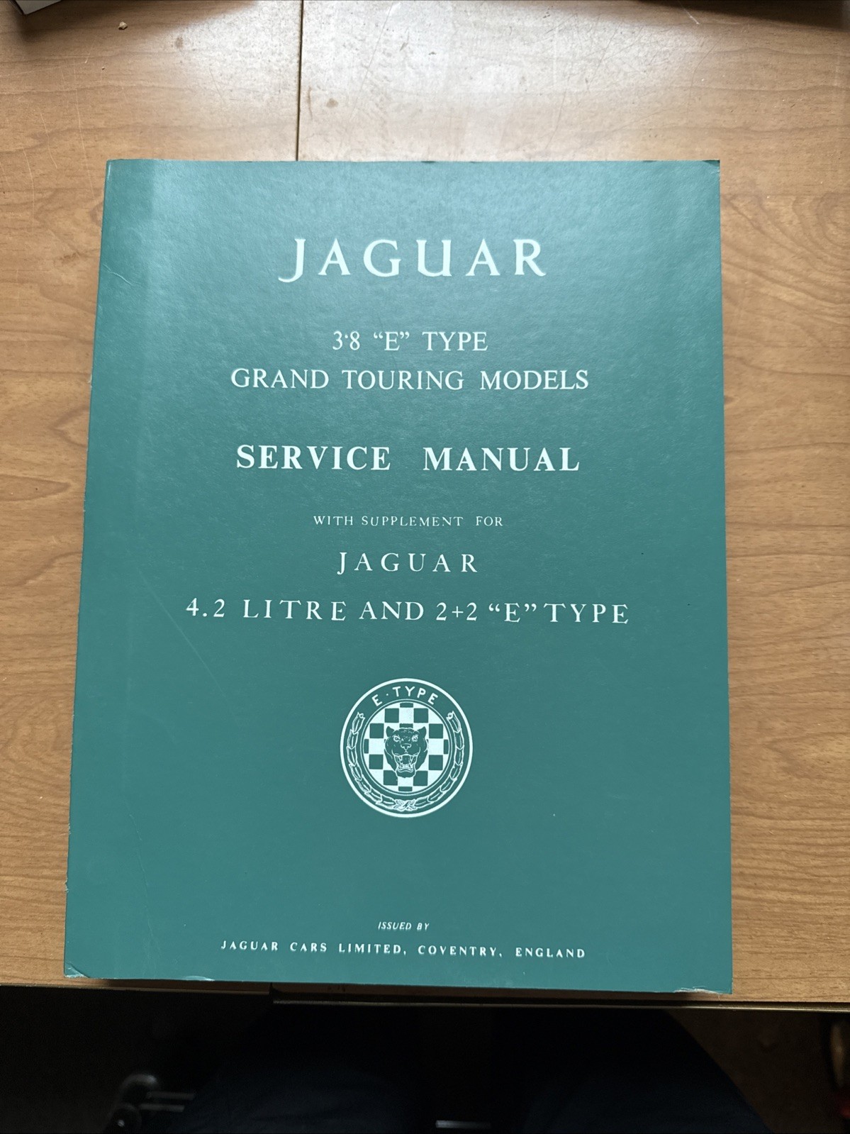 Jaguar  E-Type Factory Service Manual 3 .8 With Supplement For  4.2 And 2+2