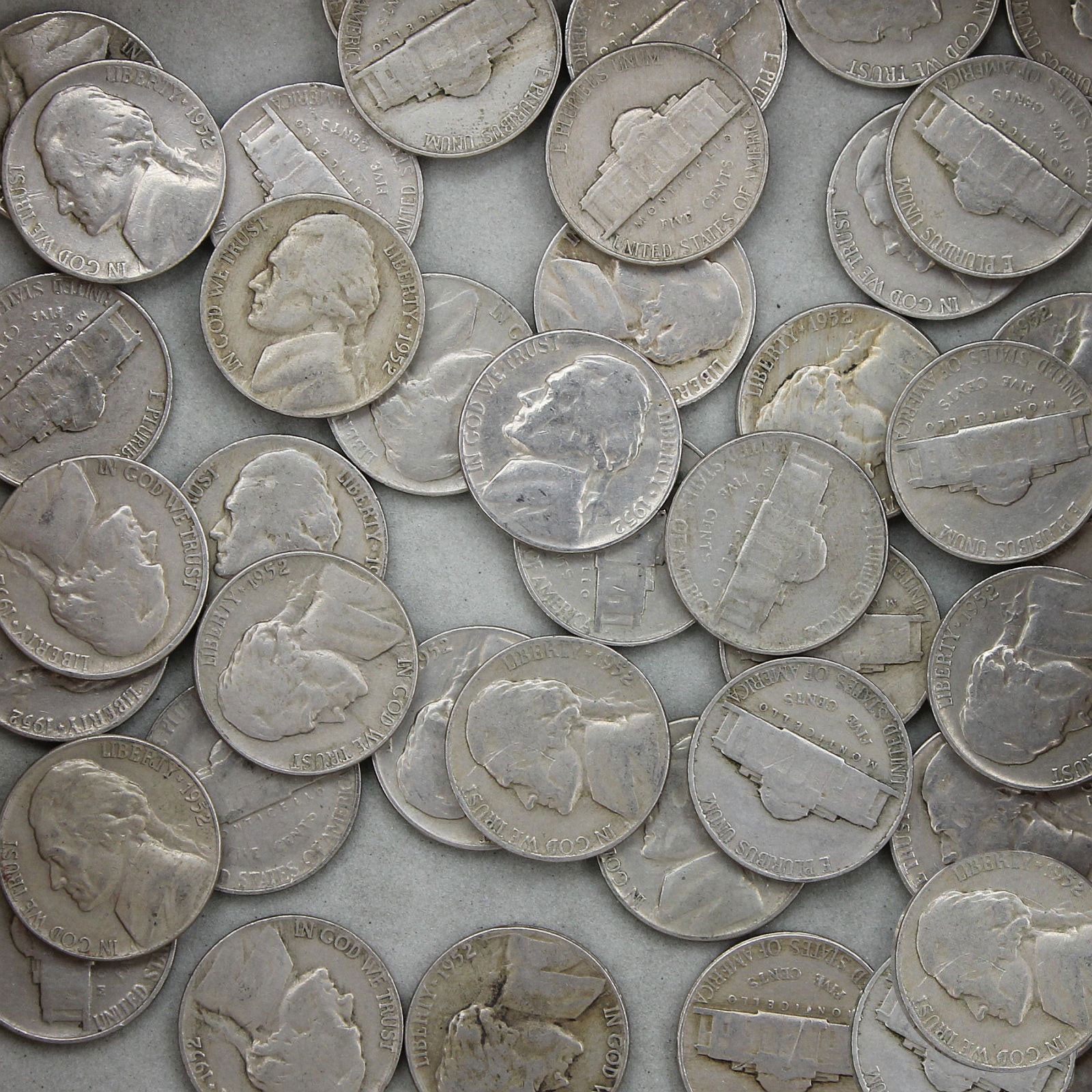 1952 (P) Jefferson Nickel Roll 40 Circulated US Coins