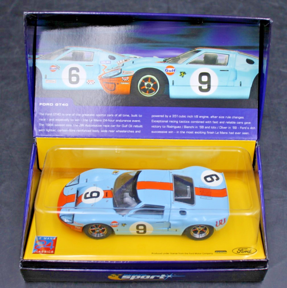 Scalextric FORD GT 40 1968 GULF 1/32 Sport Slot Car LeMans