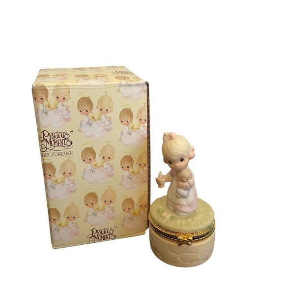 Precious Moments Jesus Loves Me Girl with Baby Hinged Trinket Box Porcelain