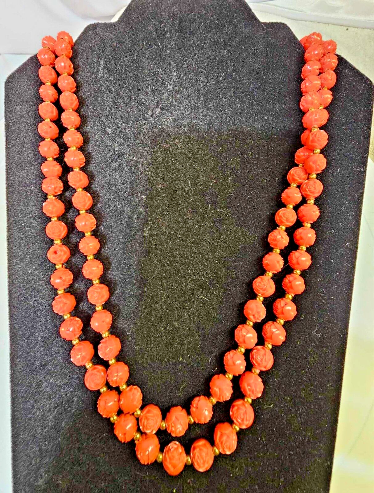 Vtg Long Necklace Plastic Rose flowers Coral COLOR goldtone beads 52"- S65