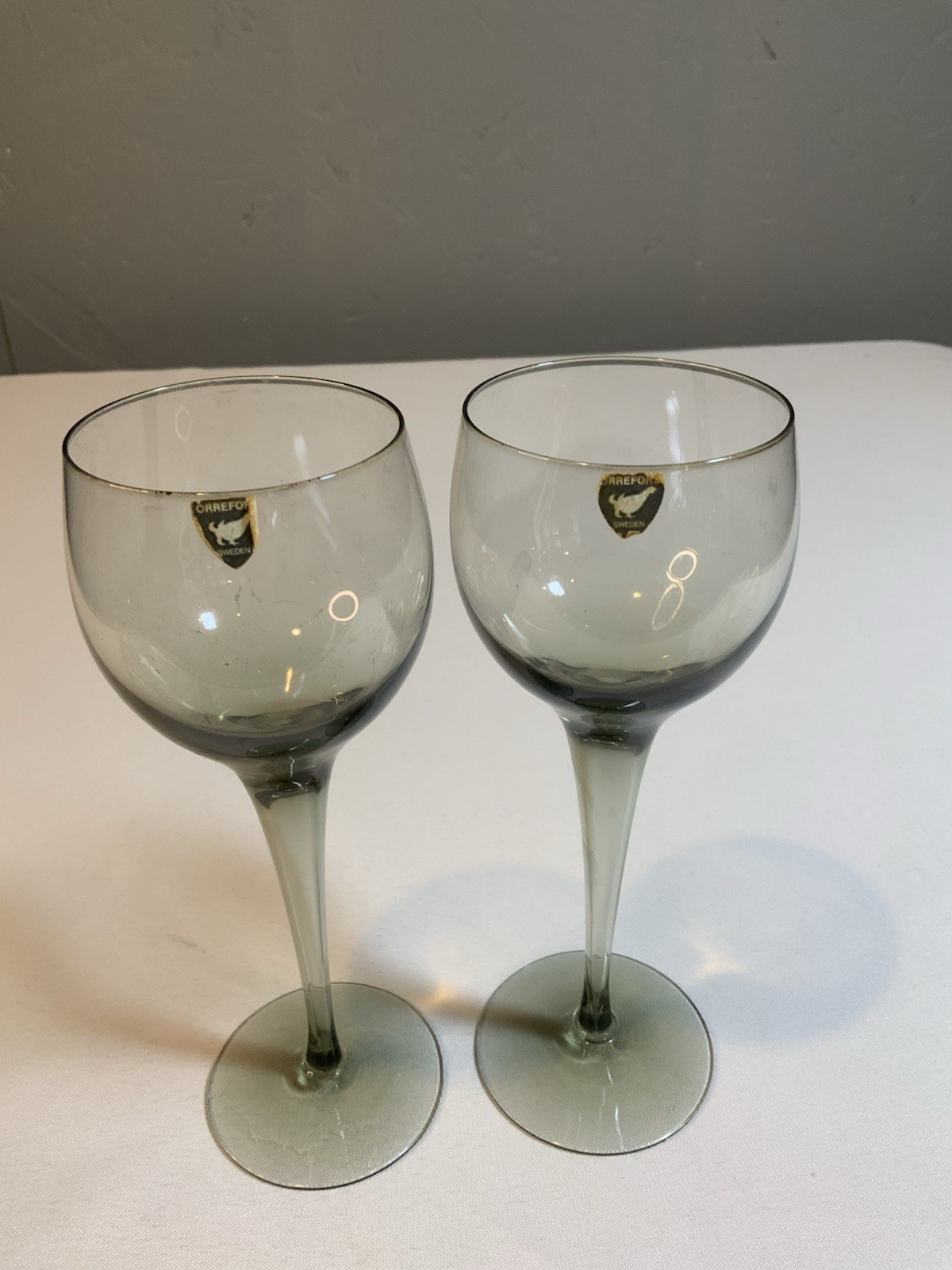 Orrefors Sweden Gray Wine Glasses Set of 2 Round Glossy Glass