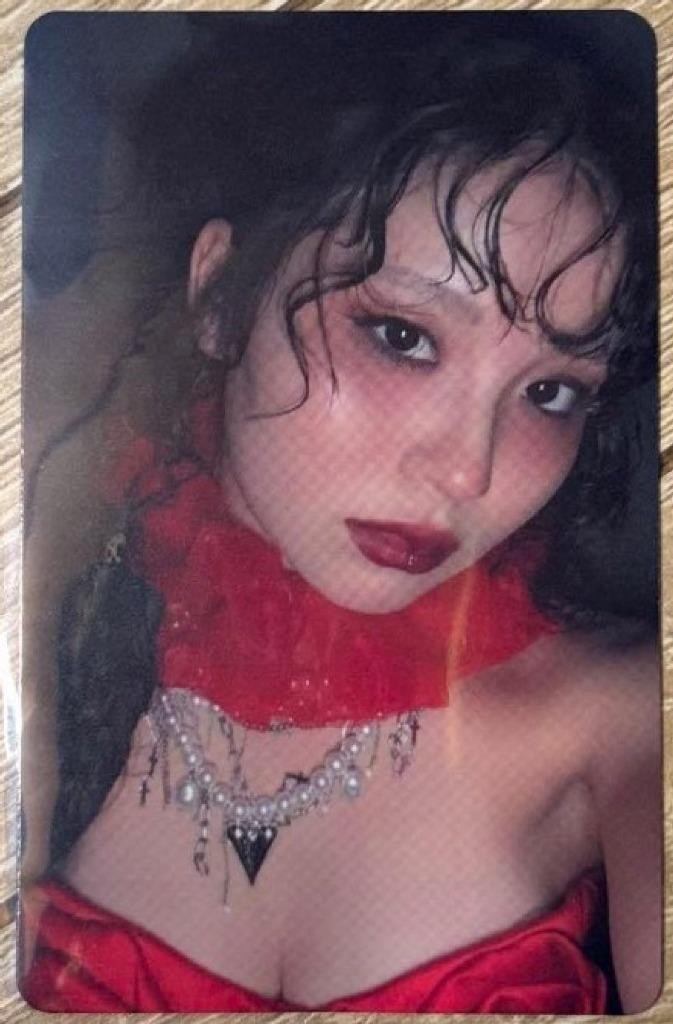 HANA KOHARU 1st Album "HANA" Photo Card 1 *