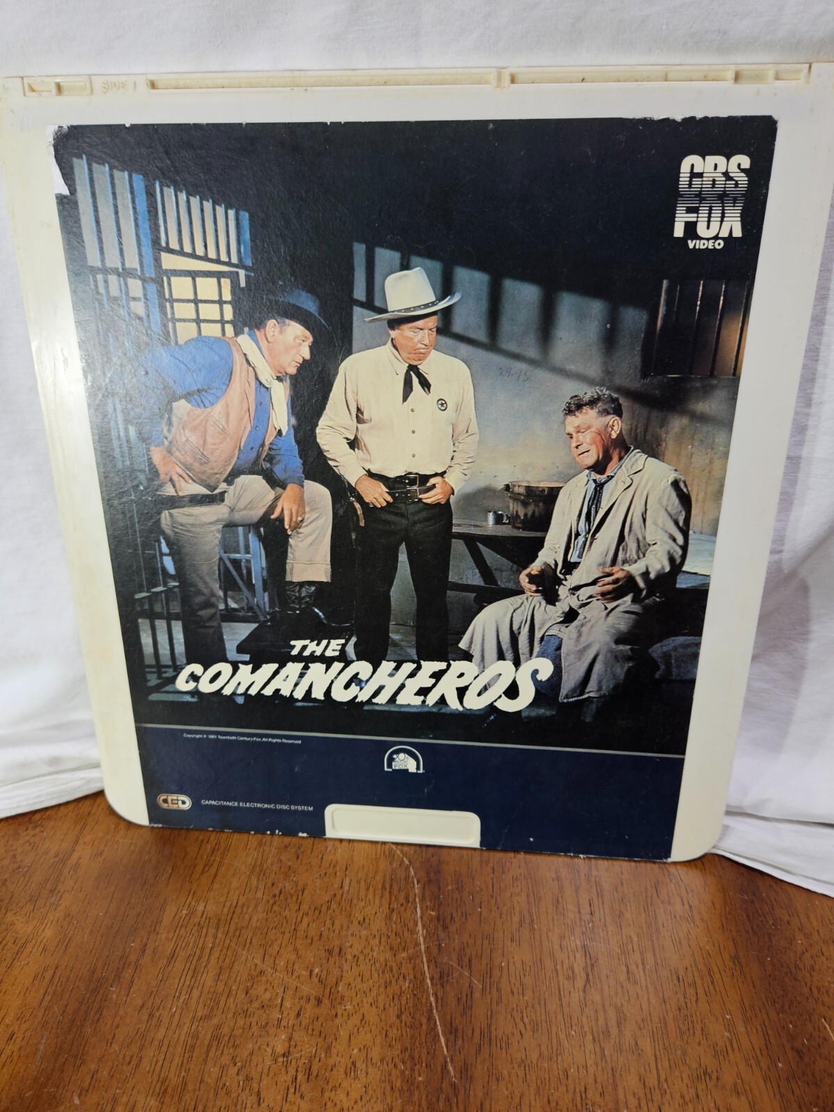 CED VideoDisc The Comancheros (1981) CBS/Fox Video, 20th Century 