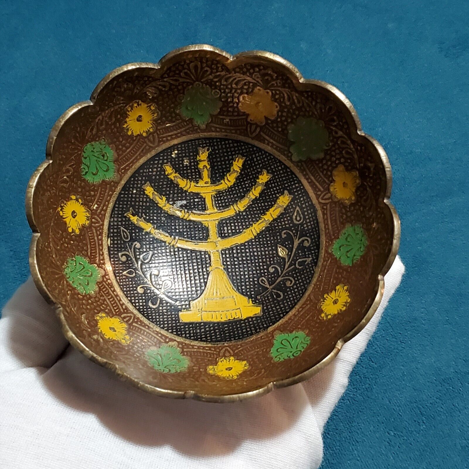 Vtg Brass Small Bowl Pin Dish w/ Enamel Menorah Jerusalem Scallop Rim 3.75" Dia.