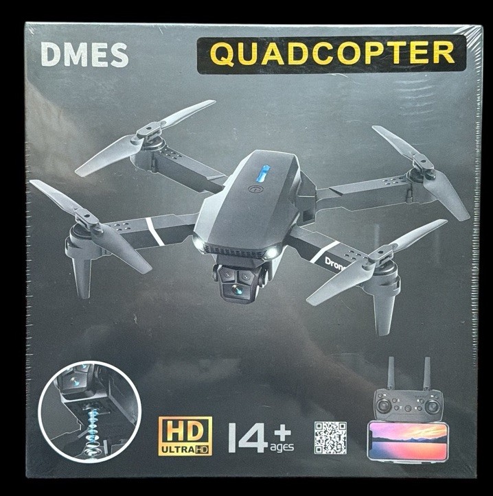 DMES P13-1 Quadcopter Drone Equipped With An HD Camera
