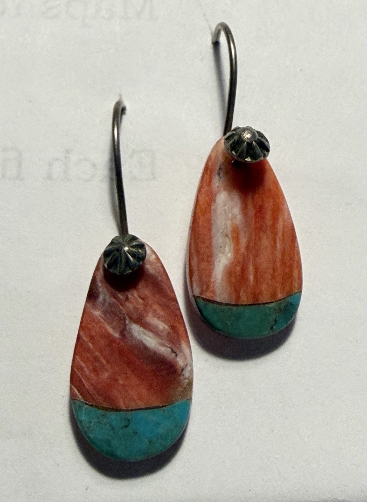 Santo Domingo Spiny Oyster Turquoise Slab SS Pear Shape Drop Earrings 1.25”