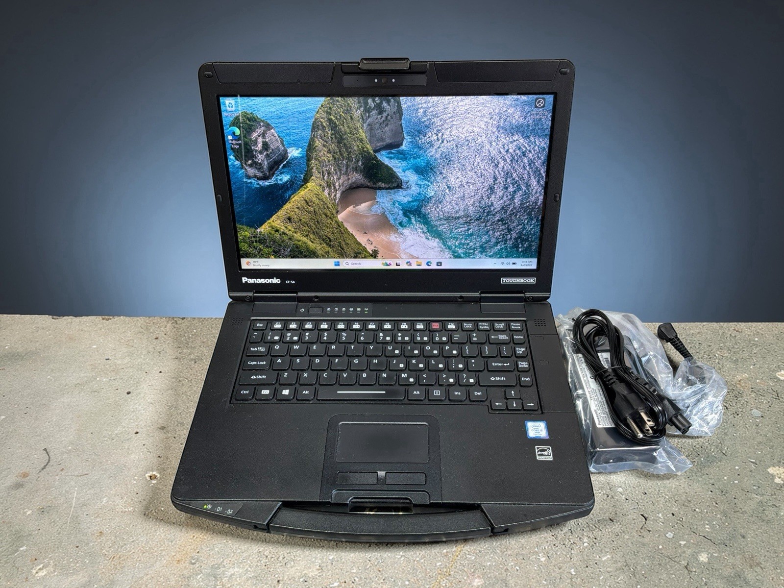 Panasonic CF-54 Toughbook I5-7300U@2.6ghz 32GB RAM 800GB SSD Win11P W/charger