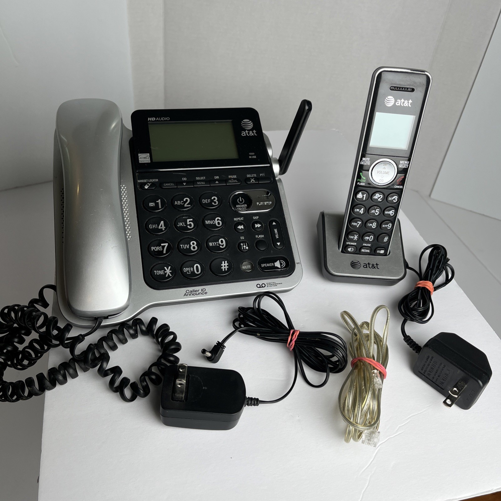 CL84102 AT&T HD Phone Digital Answering System 4H20 + Wireless Set TESTED/WORKS