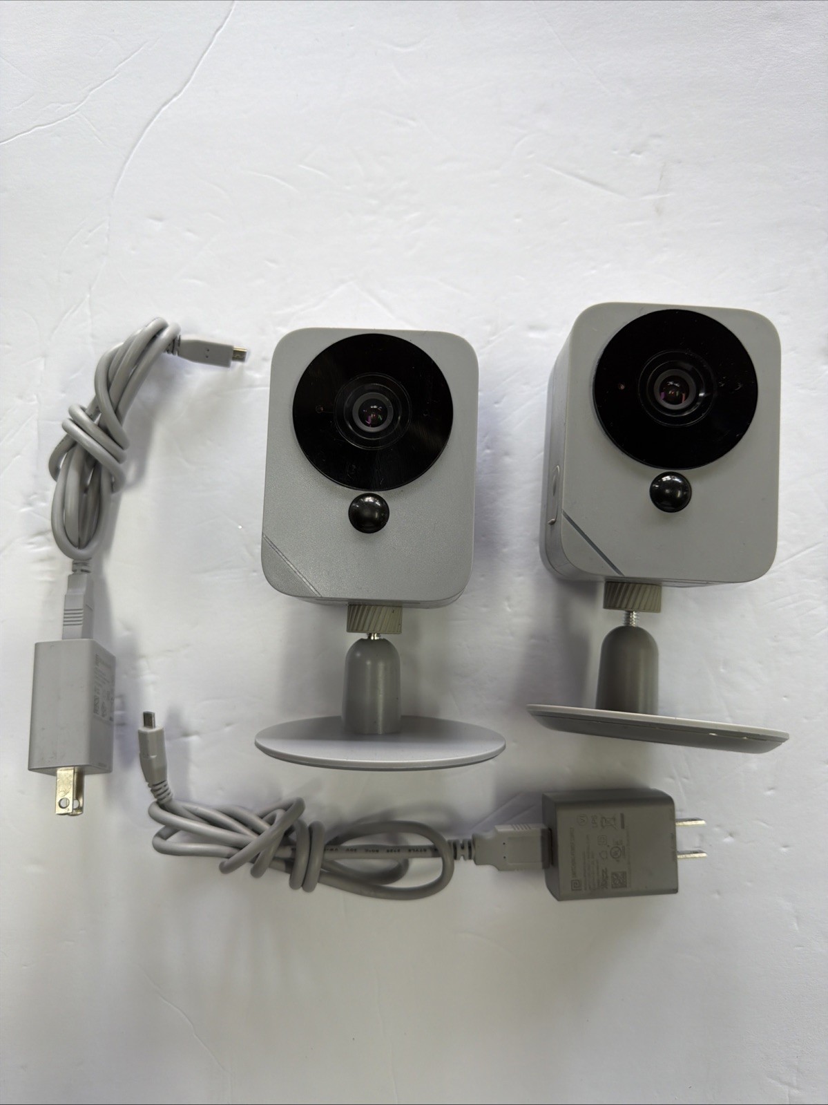 Blue By ADT Wireless Outdoor Camera SCE 2r0-29