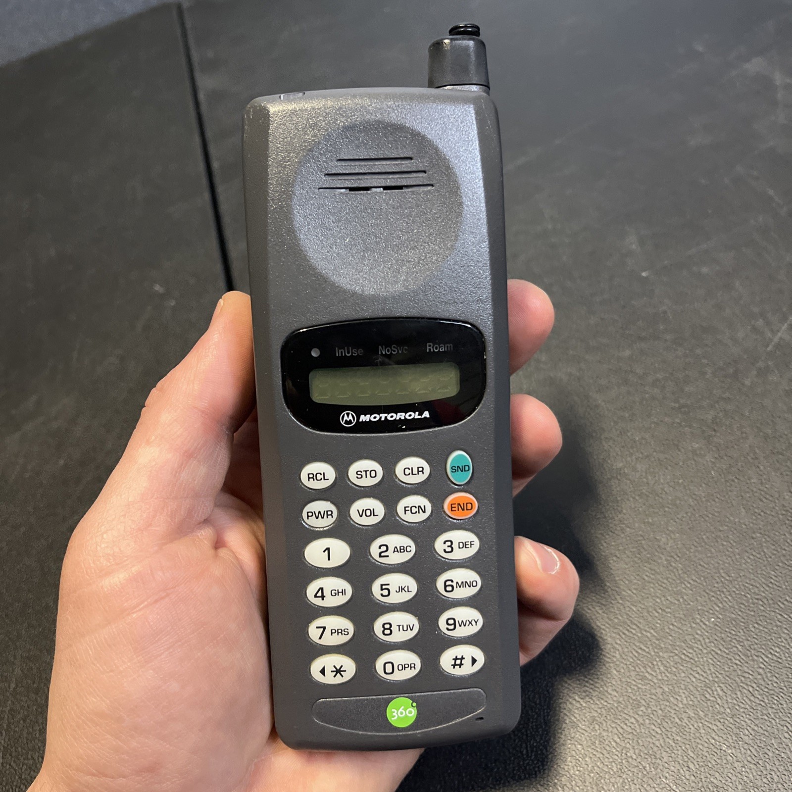 Ameritech Motorola Model 76423WANBA Cell Phone Bar Brick Phone