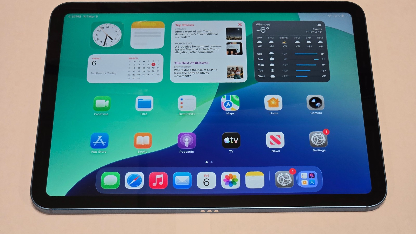 Apple iPad 11th Gen. 128GB (Blue) Wi-Fi & Unlocked Cellular