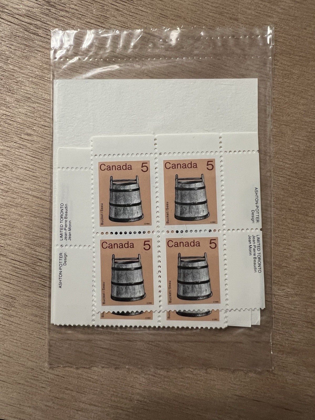1982 Canada Post Bucket Stamps #920 - Set Of 16