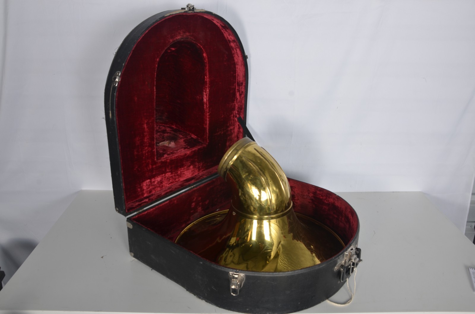 BESSON SOUSAPHONE MADE IN ENGLAND BELL ONLY IN CASE VINTAGE BRASS 23.75" 6.25"