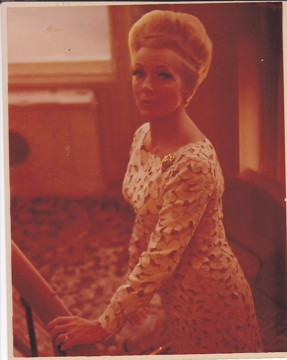 LANA TURNER Original Vintage THE SURVIVORS 4x5 Color Transparency TV MINISERIES