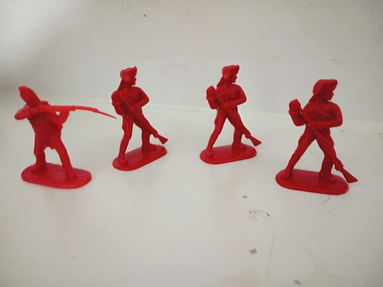 1:32 Armies In Plastic  American Revolution British Army Infantry  lot
