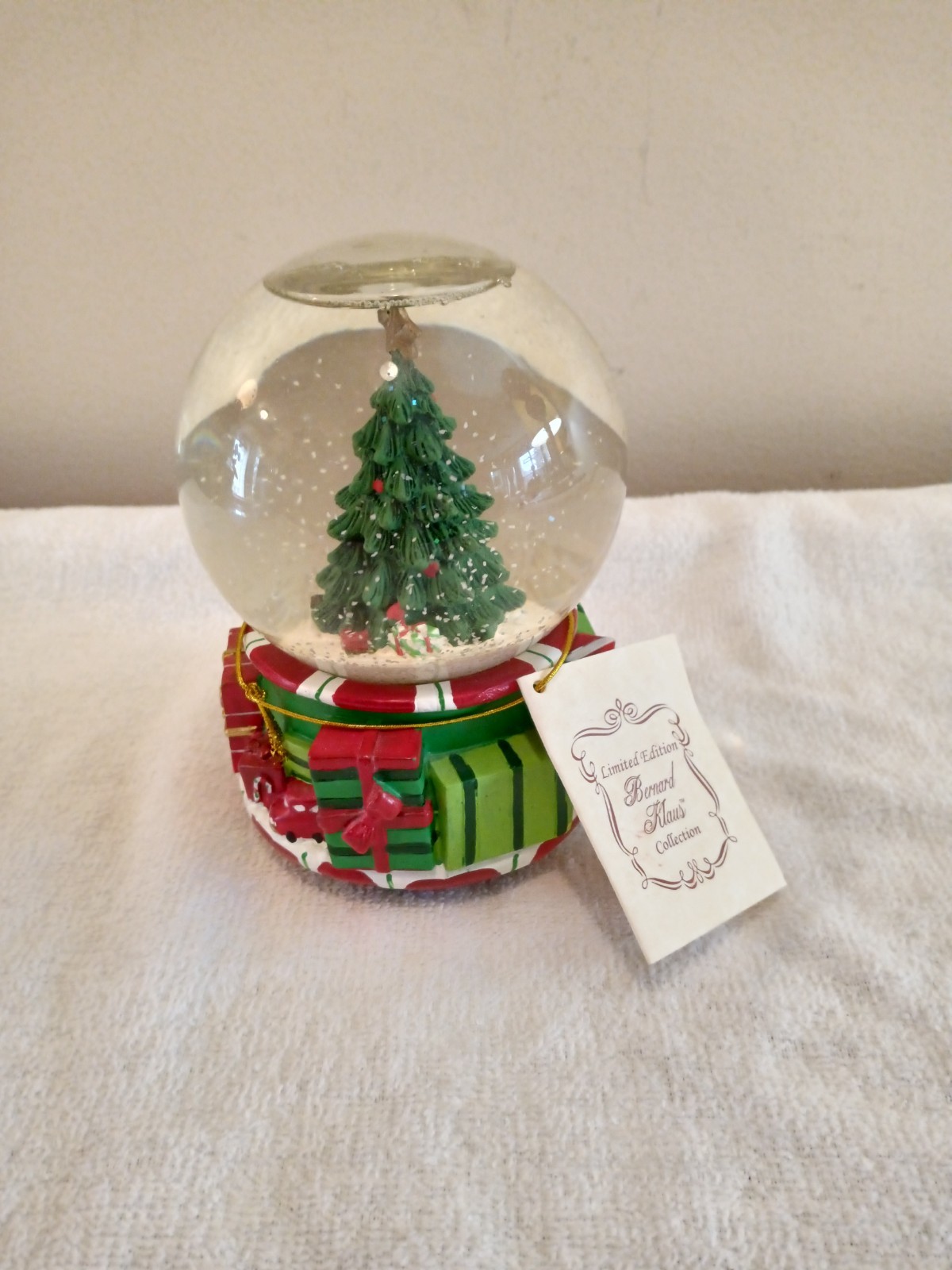 Vintage Limited Edition Bernard Klaus Collection Musical Snow Globe