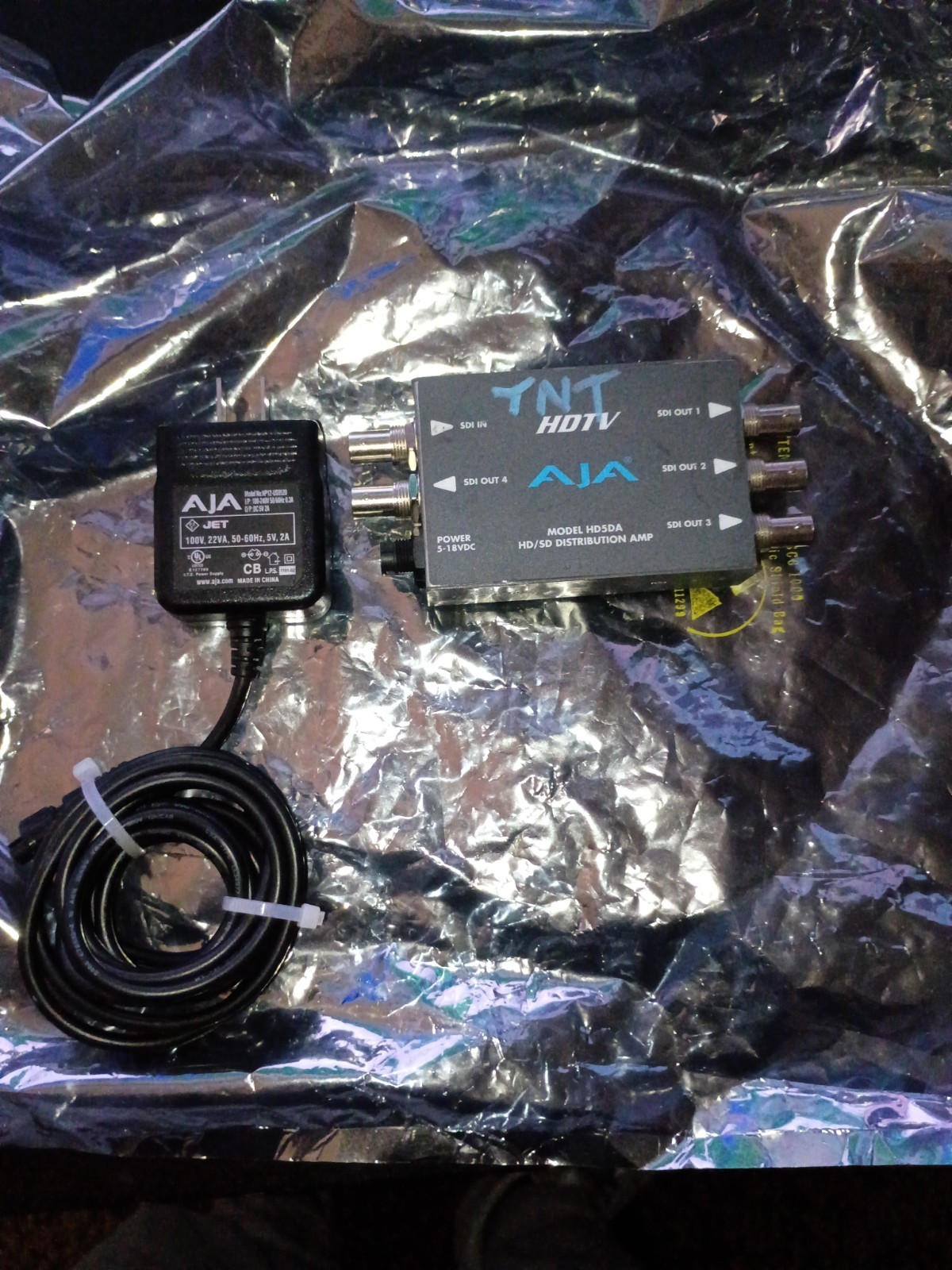 AJA HD5DA HD-SDI/SDI Serial Digital Distribution Amplifier w/ PSU