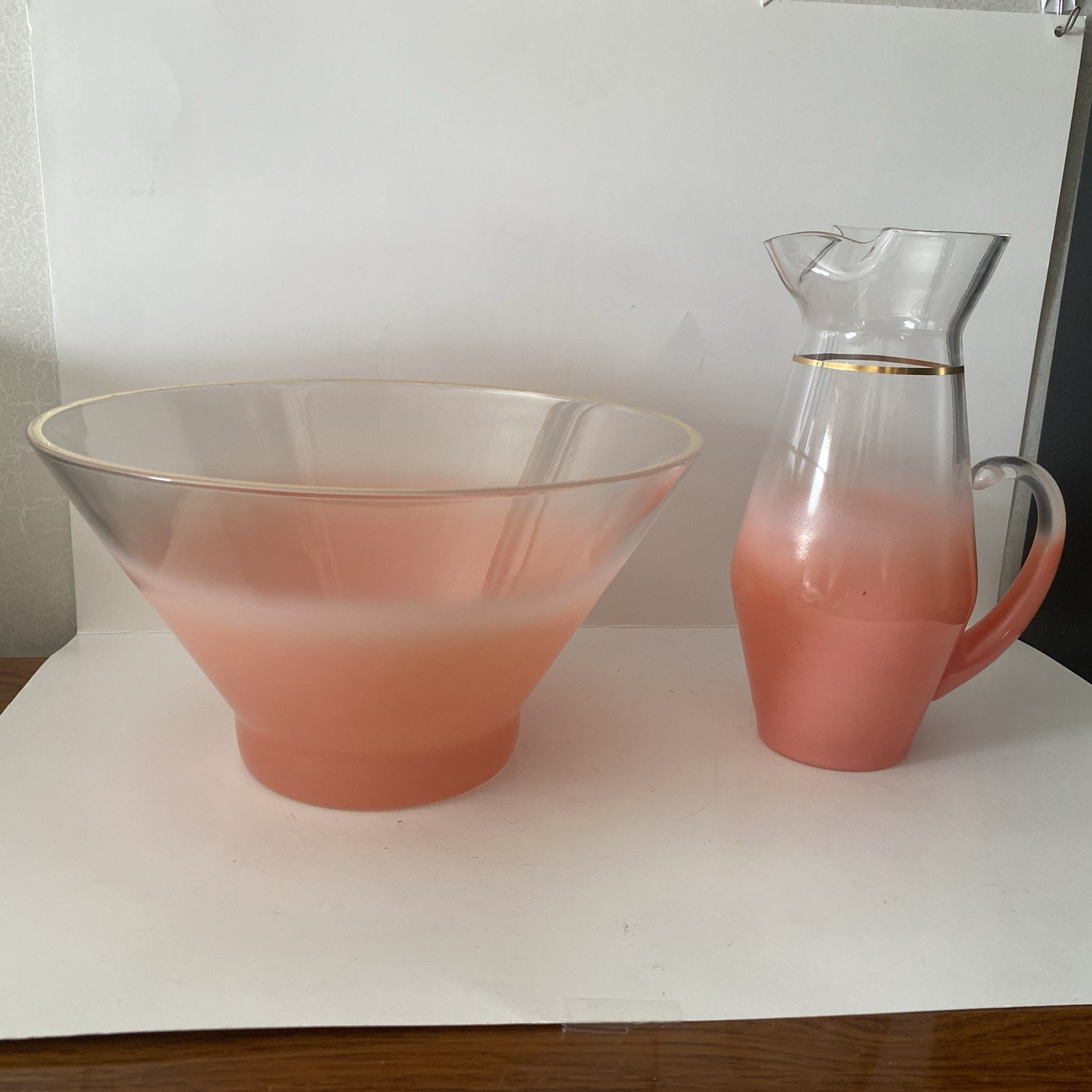 Vintage WV Blendo Pink Ombré Glass Pitcher And Serving Bowl Set