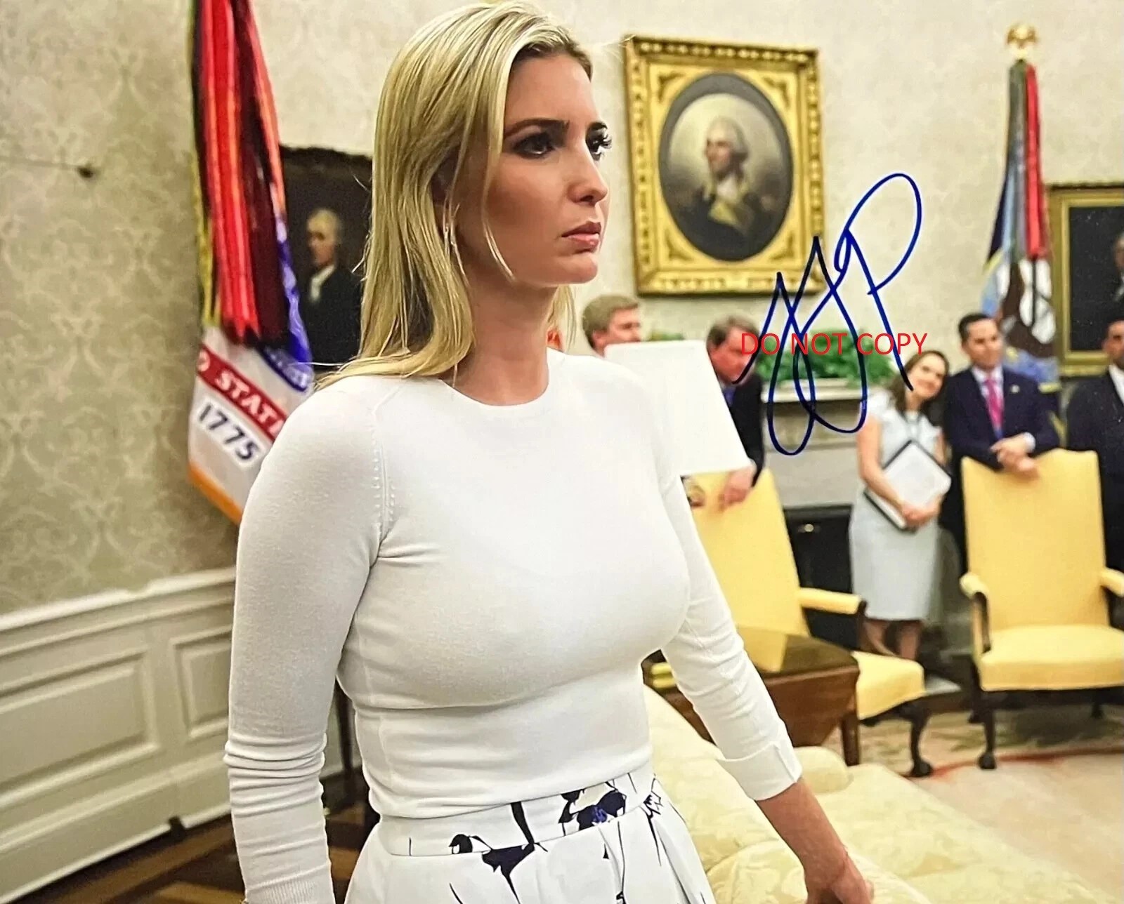IVANKA TRUMP Signed 8x10 reprint Photo #2 !!
