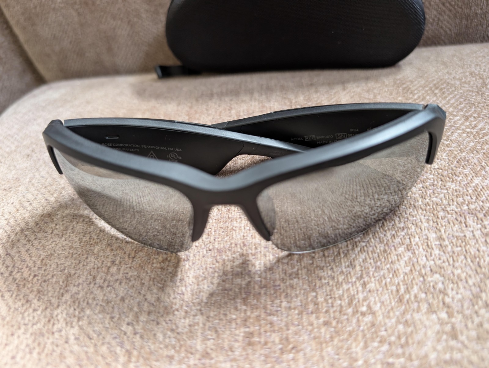 Bose Frames Tempo - Sports Audio Sunglasses with Polarized Lenses BLACK