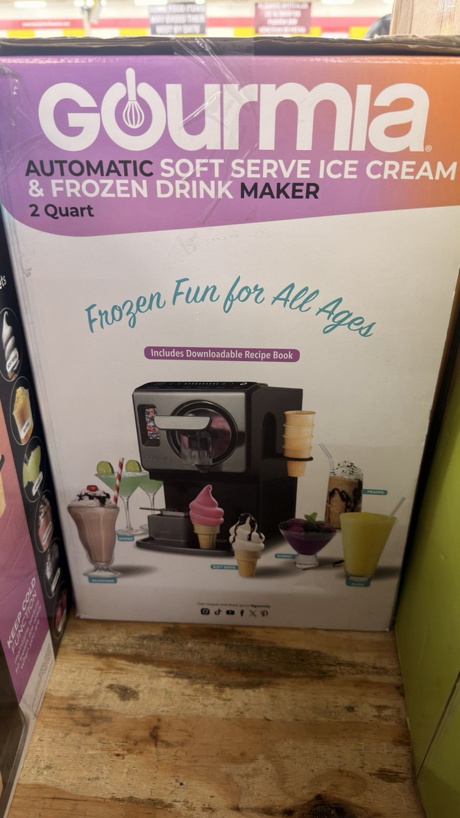 Ice Cream and Frozendrink Maker Automatic Ice Cream Machine for Home Use Gourmia