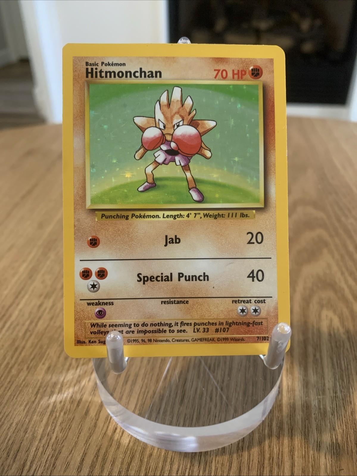 Hitmonchan 7/102 Holo Rare Vintage Pokémon Card Base Set WOTC MP-LP Condition