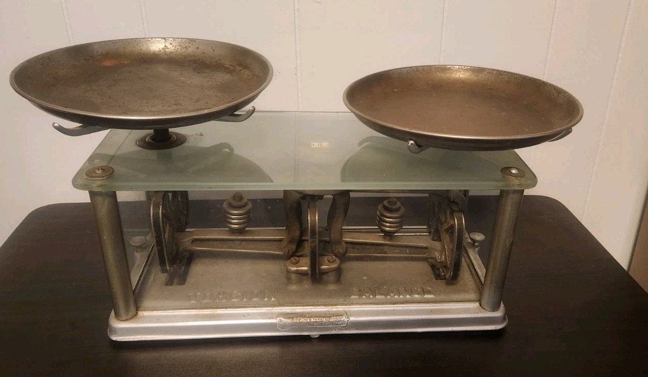 Antique Vintage THE TORSION BALANCE CO. Precision Scale 