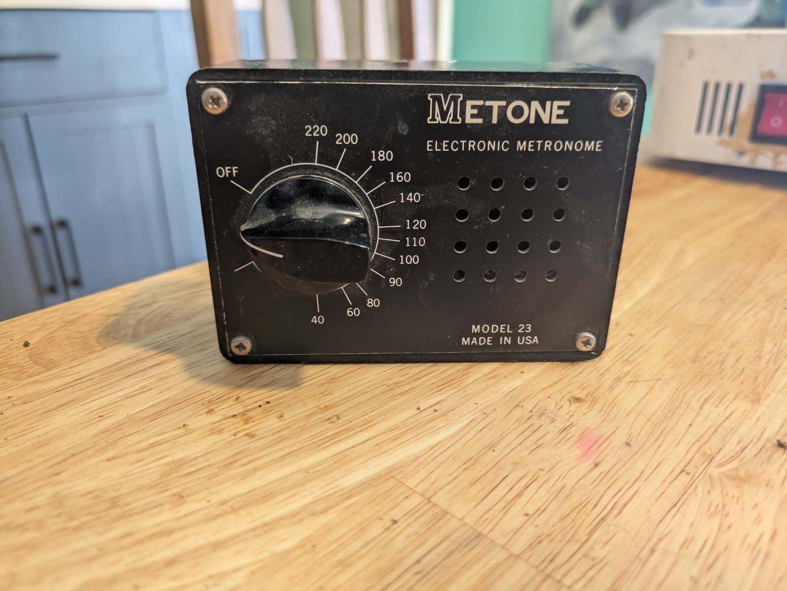 Metone Model 23 Analog Electronic Metronome Black Made in USA