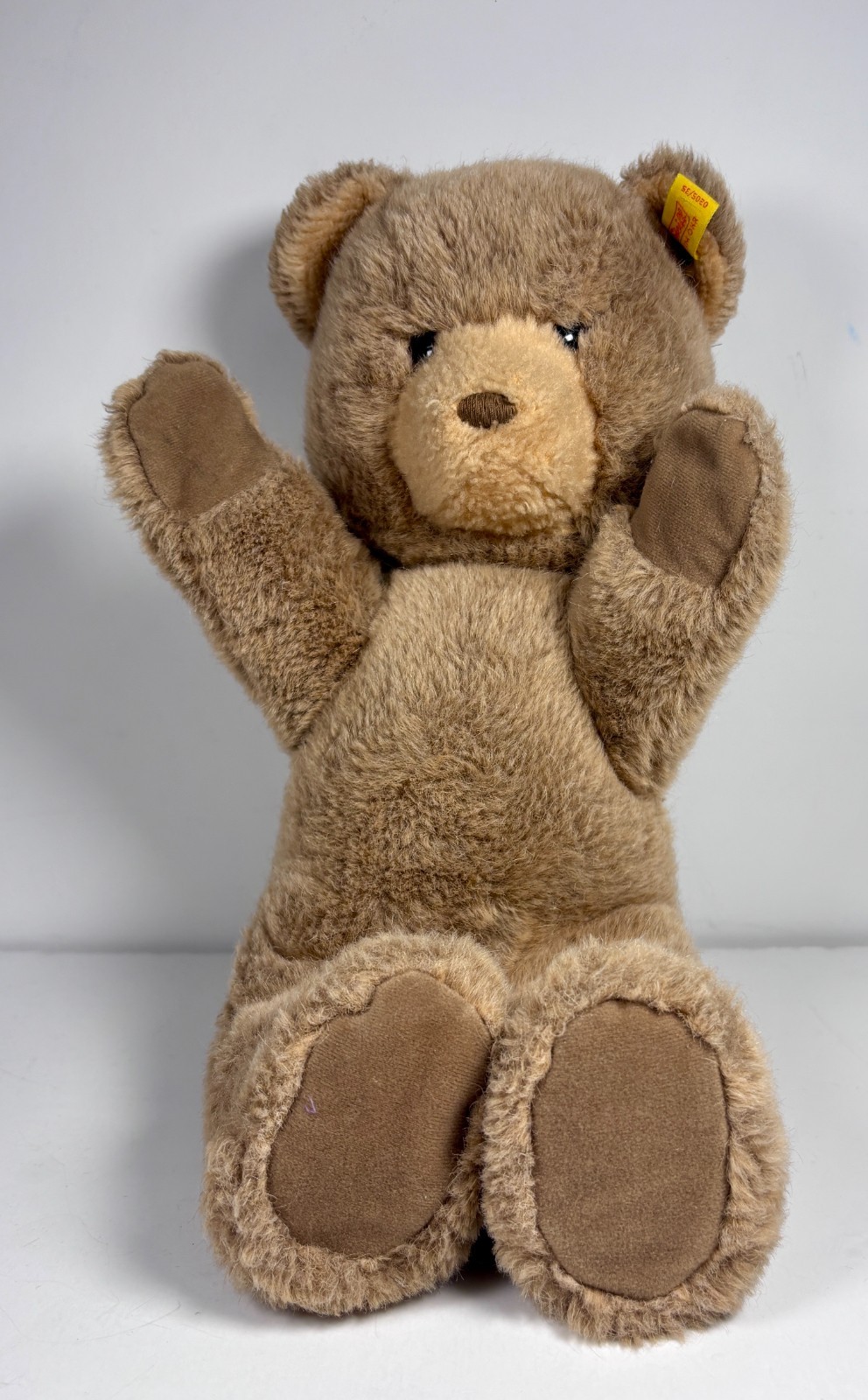 Vintage Steiff Teddy Bear 0205/25 Button in Ear. Made in Austria