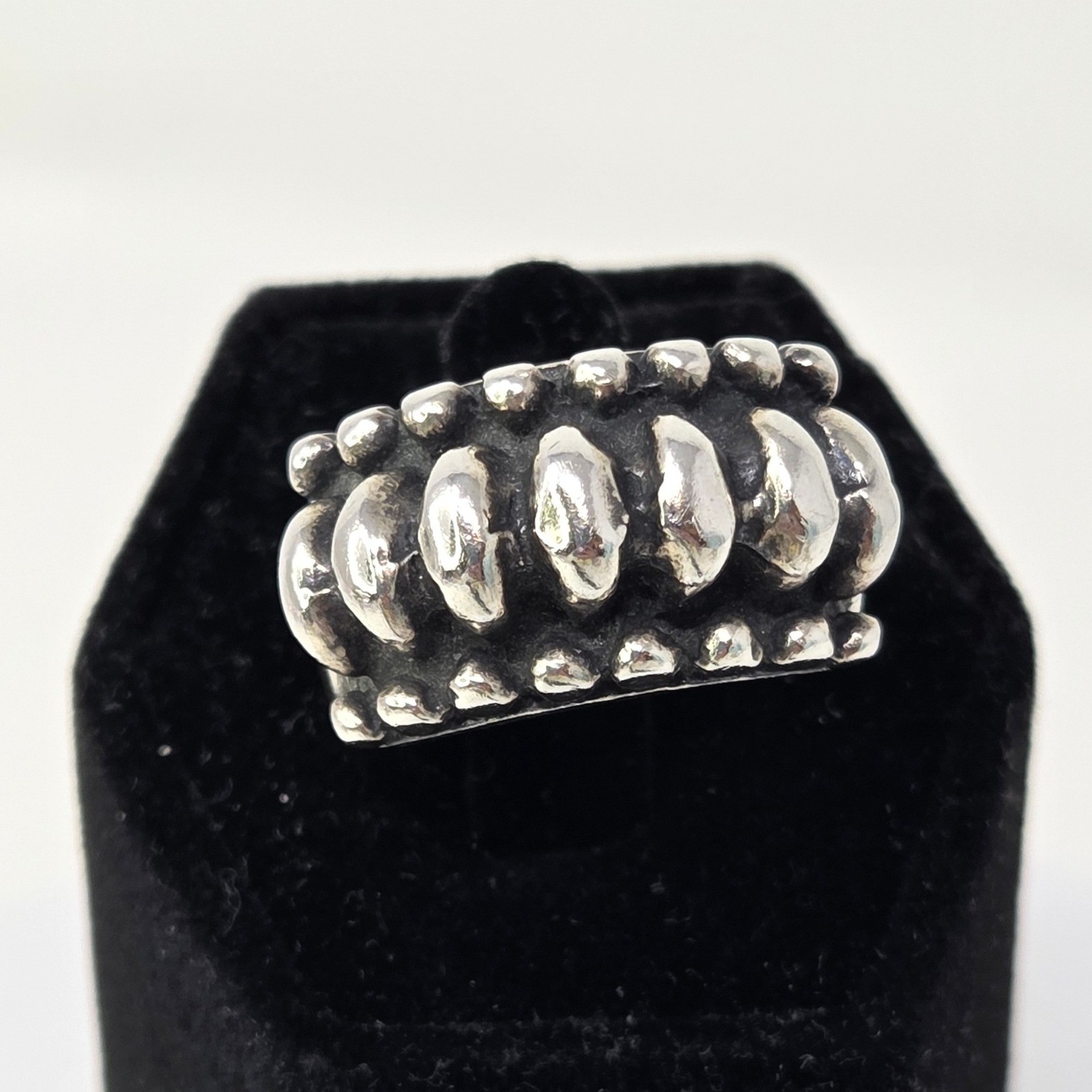 Sterling Silver Ring Bold Modernist Dome SZ 7.75 Bead Design 11.5g
