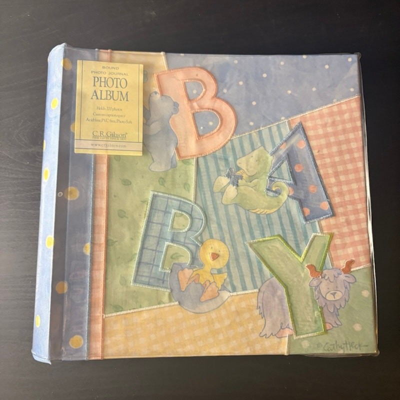 CR Gibson Bound Baby Photo Album Holds 200 Cathy Heck Zoophabet New