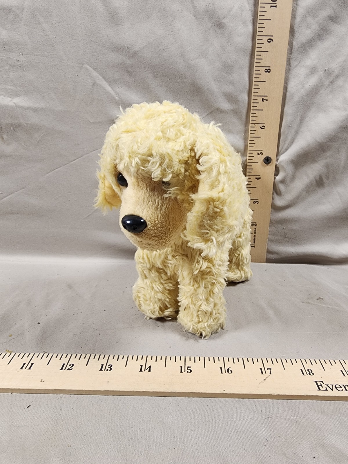 2014 AMERICAN GIRL DOLL Apricot Poodle Puppy w/Posable Legs Retired