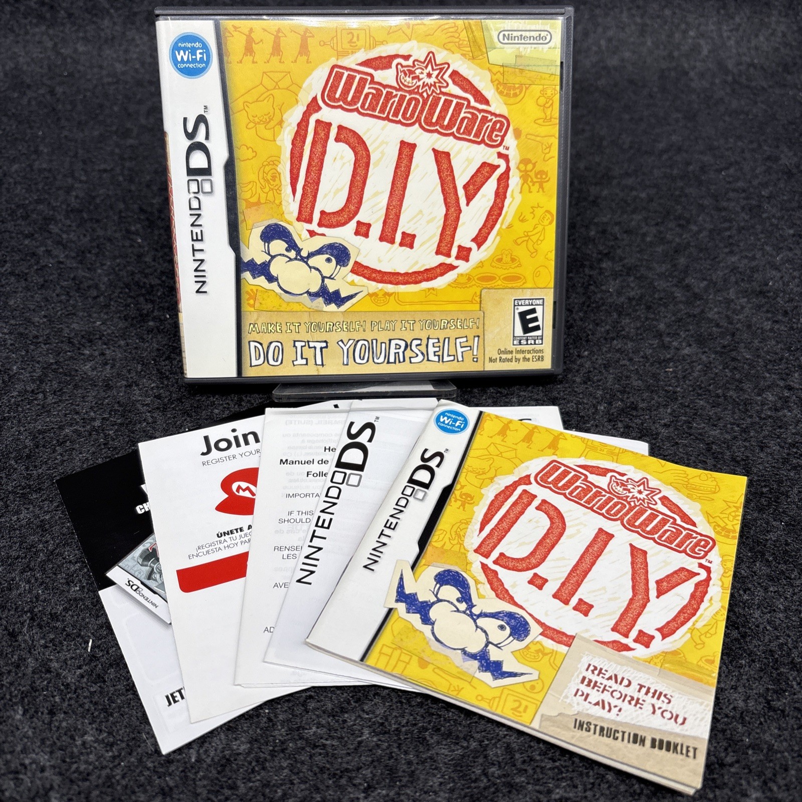 Warioware D.I.Y. (DS) - Authentic Case & Manual Only W/ Inserts Great Condition