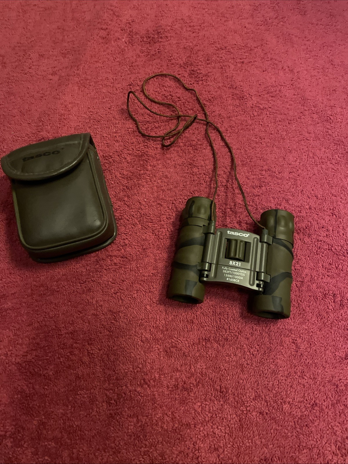 TASCO 8X21 Fully Coated Optics 383FT/ 1000 YDS 165BCR Camo Binoculars With Case
