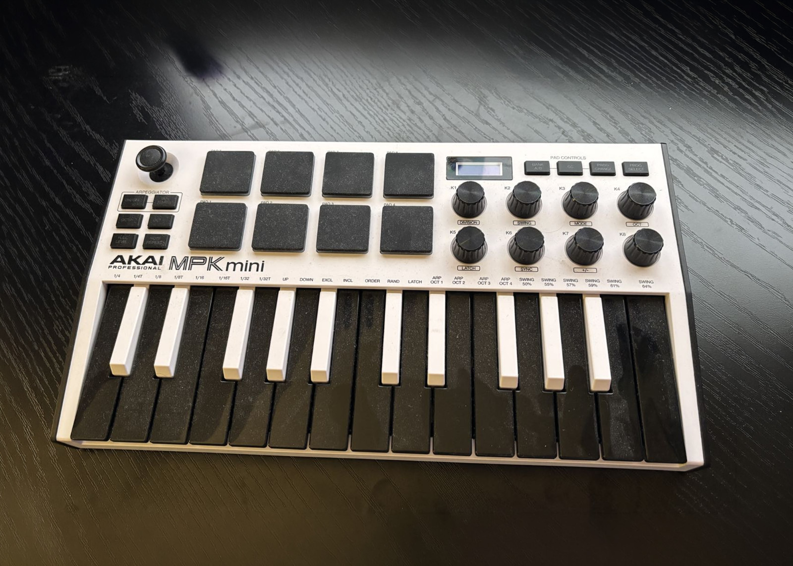 Akai MPK Mini 25 Key Electronic Keyboard and Pad Controller
