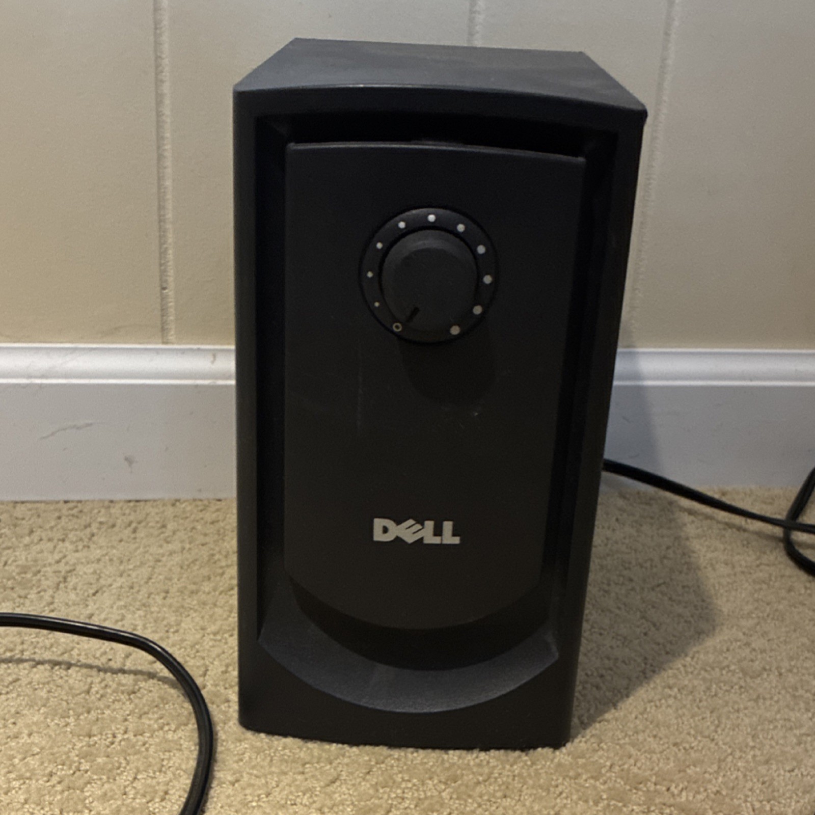 Dell A425 Multimedia Wired Home Theater Speaker System Powered Subwoofer Black