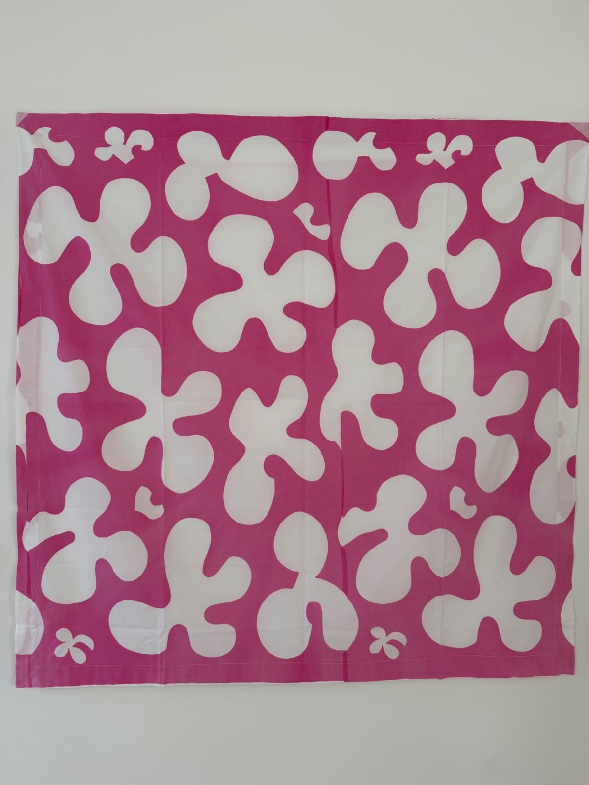 Rare Vintage Marimekko "PULLOPOSTI" Fabric - Maija Isola Design - Pink/White Fin
