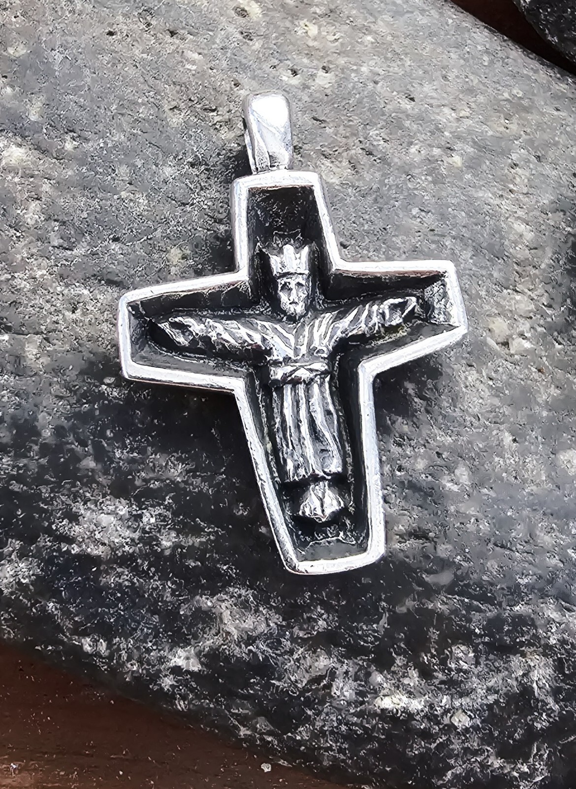 Retired James Avery Jesus with Crown Cross Pendant Fish on Back Reversible