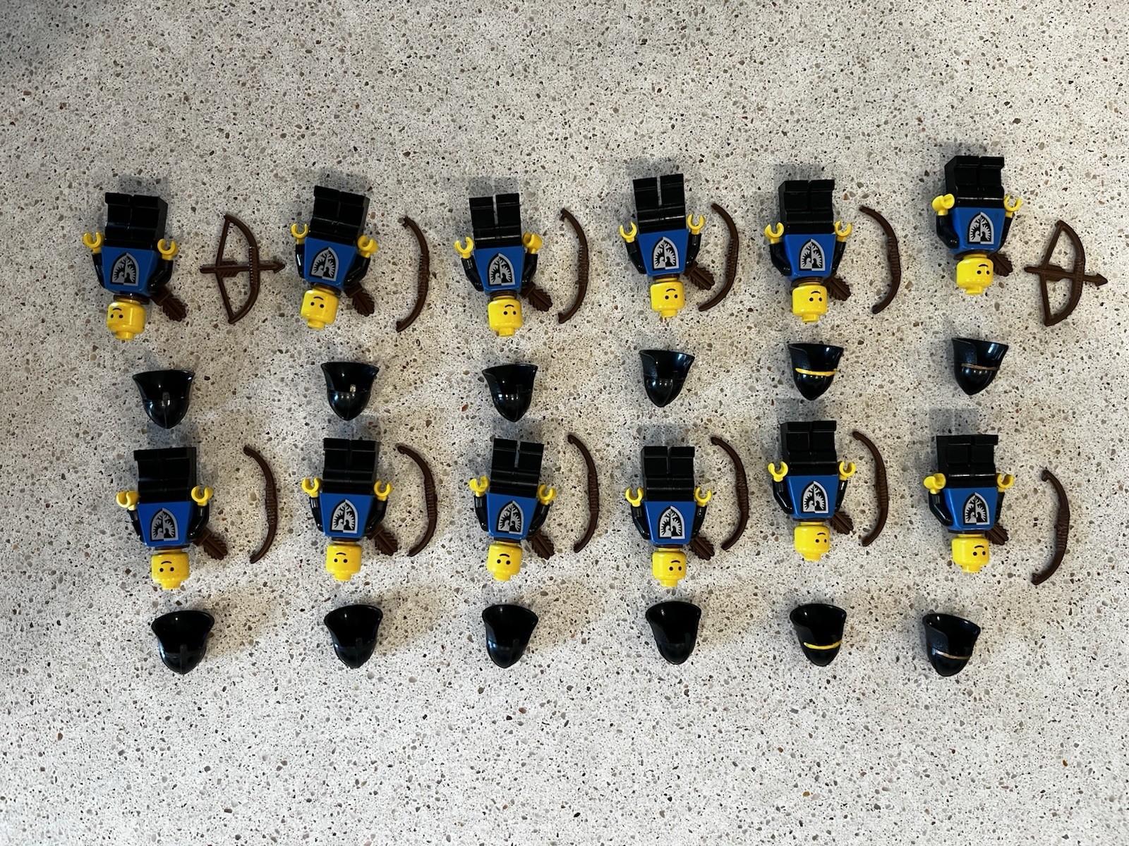 LEGO Castle Black Falcons Archer Minifigure Lot Vintage Medieval 12 Pieces read 