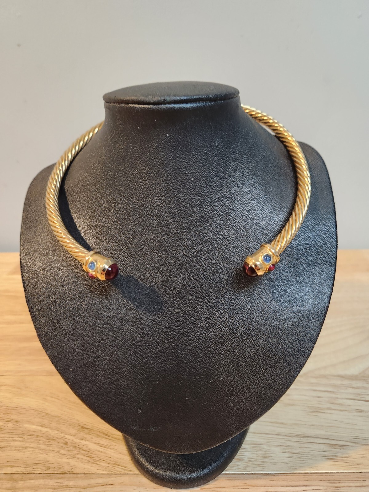 Gold Tone Jewel Sapphire Ruby Emerald Glass Hoop Designer Runway Cuff Necklace