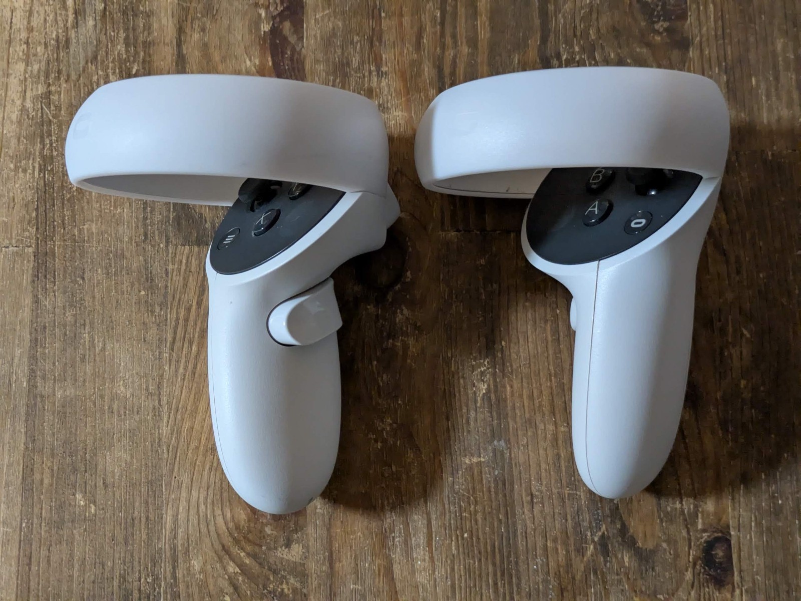 Meta Oculus Quest 2 Controllers Left & Right (Pair) Genuine