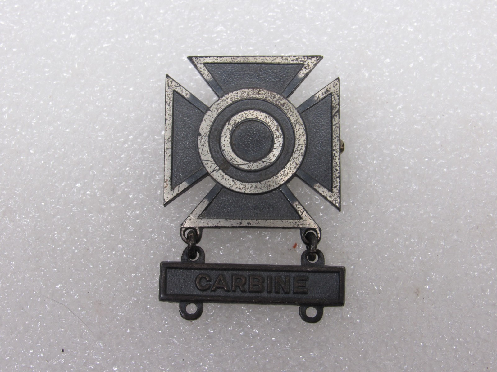 WWII US Army Sharpshooter Pinback Badge With Sterling Silver Carbine Bar