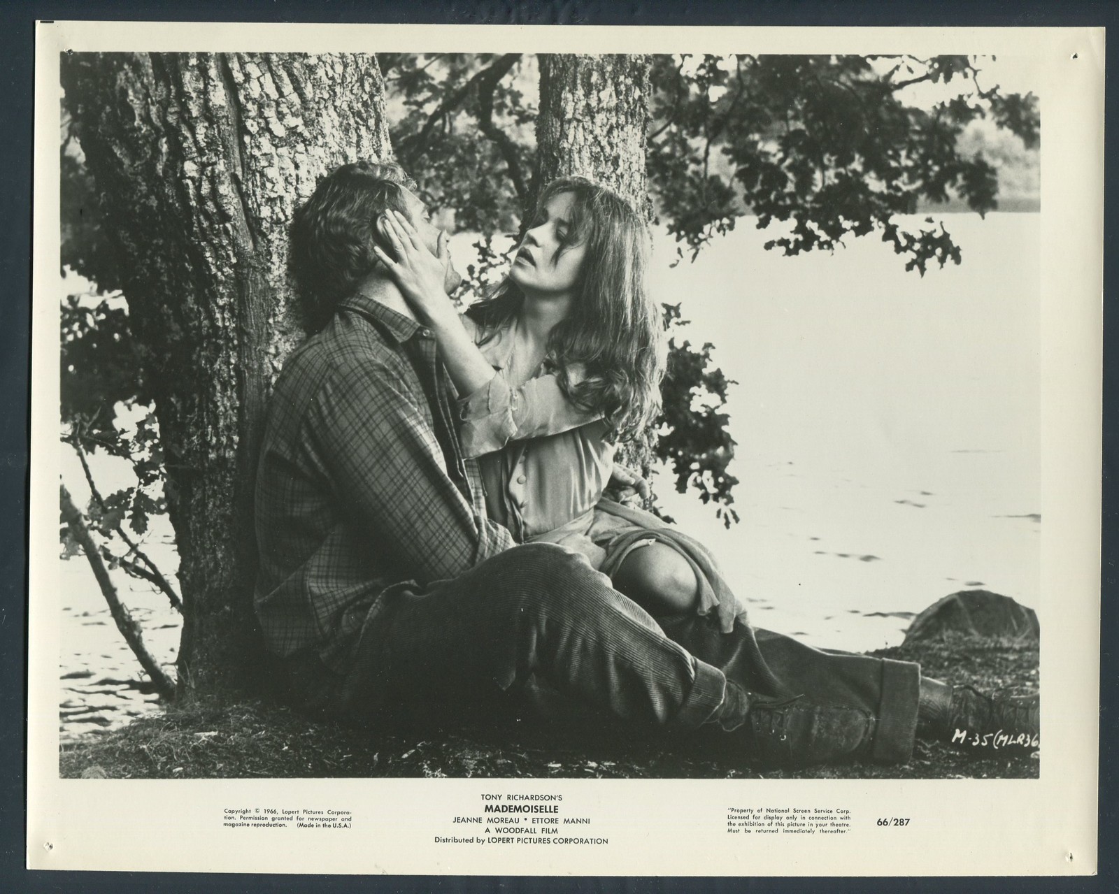 ETTORE MANNI JEANNE MOREAU in Mademoiselle '66 TREES