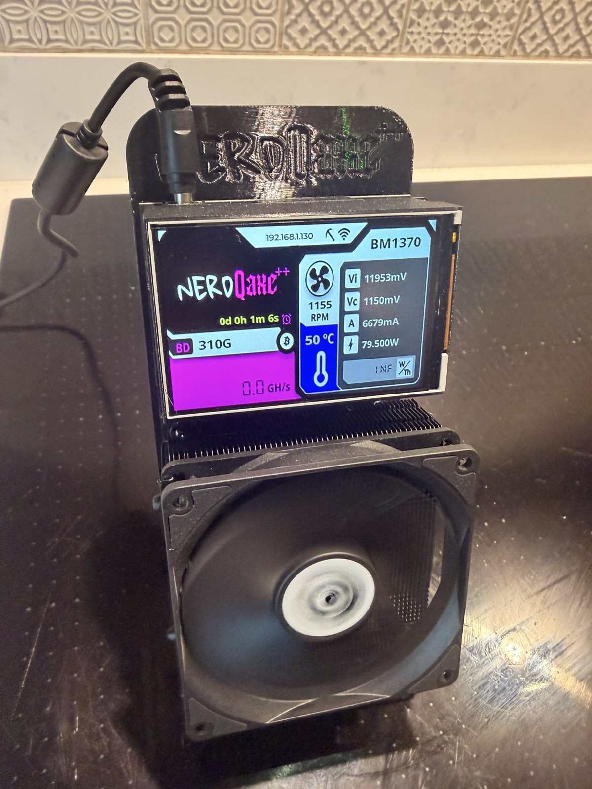 NerdQaxe++ 4.8TH/s Bitcoin Miner ASIC Chip