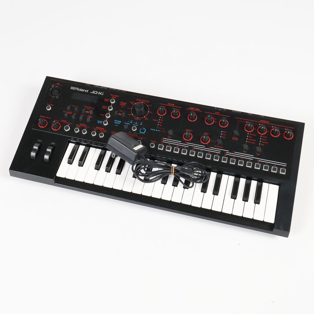 Roland JD-Xi Analog Digital Crossover Synthesizer 37-Key Japan