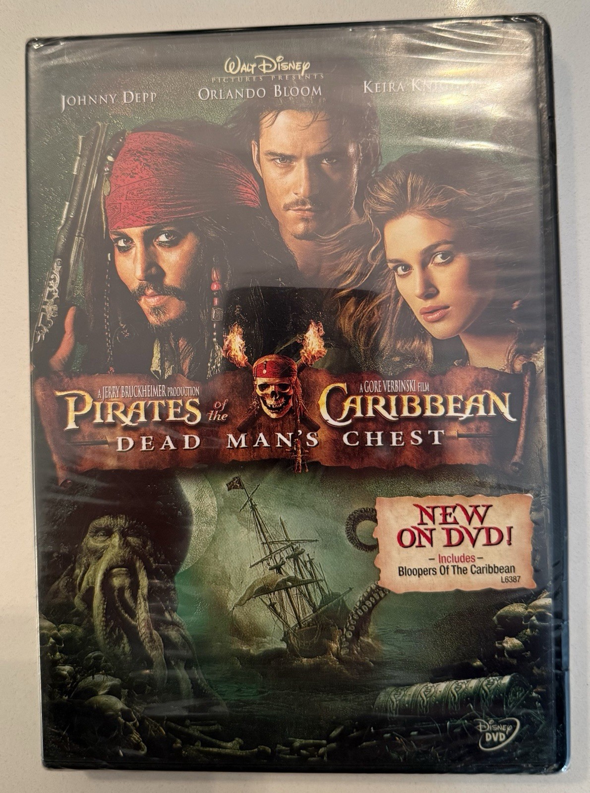 Pirates of the Caribbean Dead Man's Chest DVD Widescreen Johnny Depp 2006 New