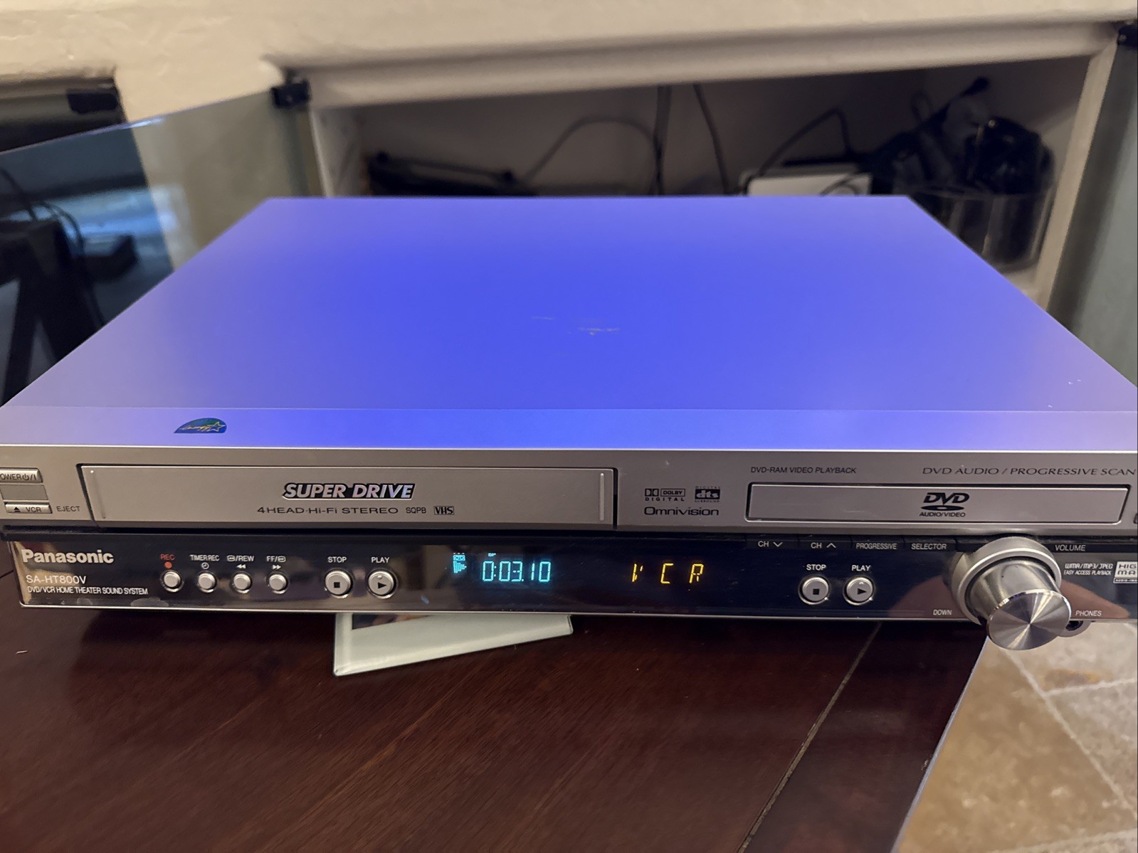 Panasonic DVD/VCR Combo Player SA-HT800V Tested