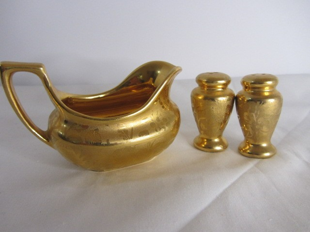Vintage Stouffer Fine China Gold Creamer Salt & Pepper Shakers Forget Me Knot